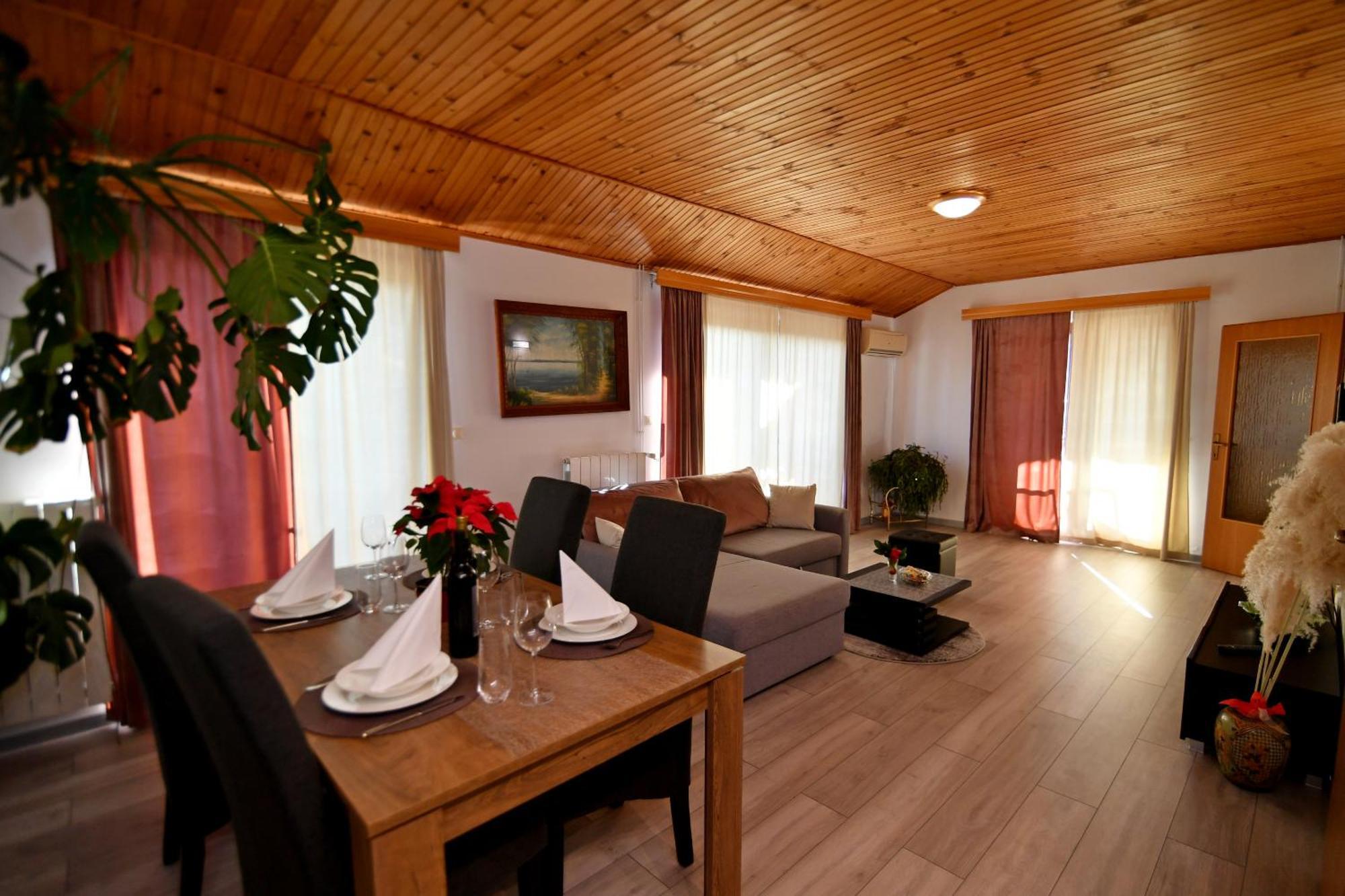 Apartments Peric Опатія Екстер'єр фото